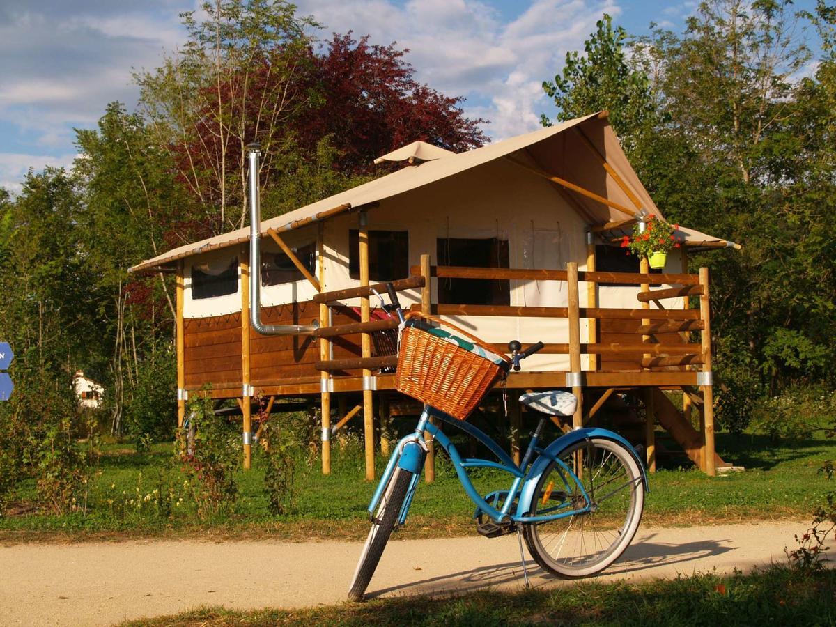 Готель Cosycamp Chamalieres-sur-Loire Екстер'єр фото