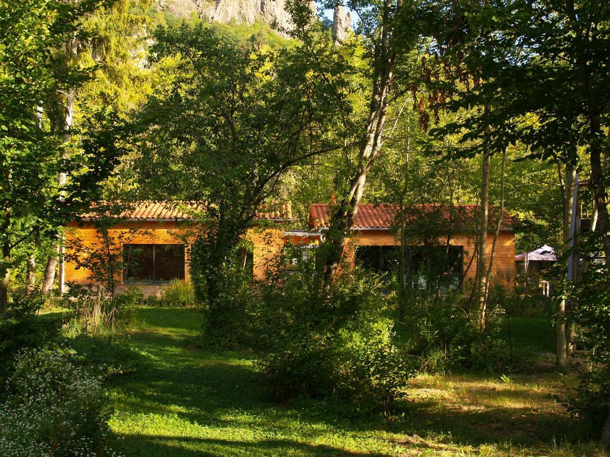 Готель Cosycamp Chamalieres-sur-Loire Екстер'єр фото