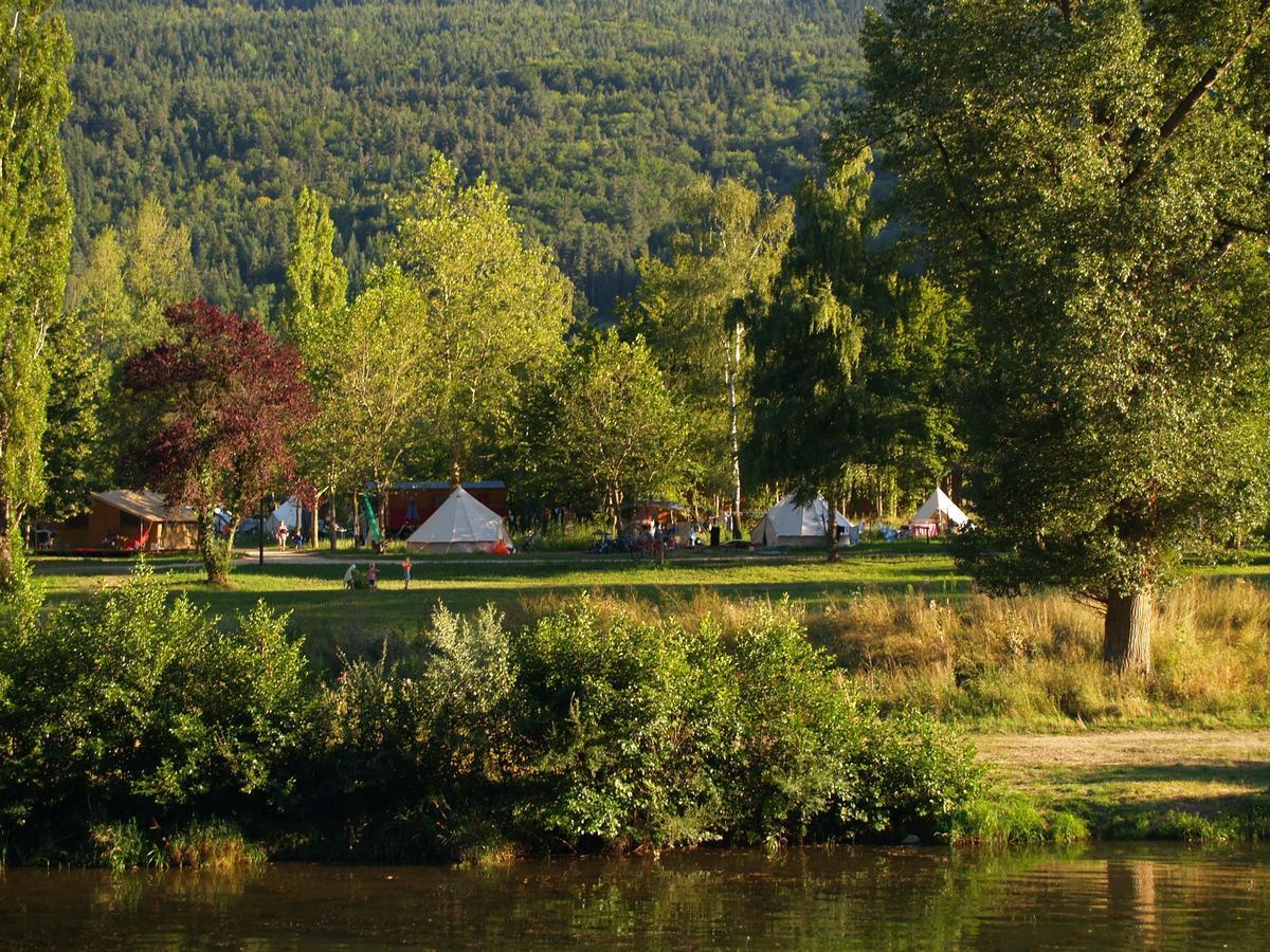 Готель Cosycamp Chamalieres-sur-Loire Екстер'єр фото